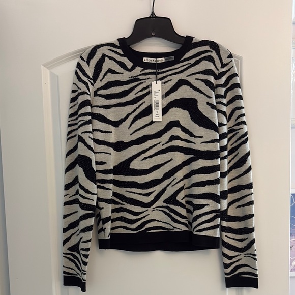Alice + Olivia Embellished Black and White Zebra Sweater NWT Size M - Picture 1 of 4